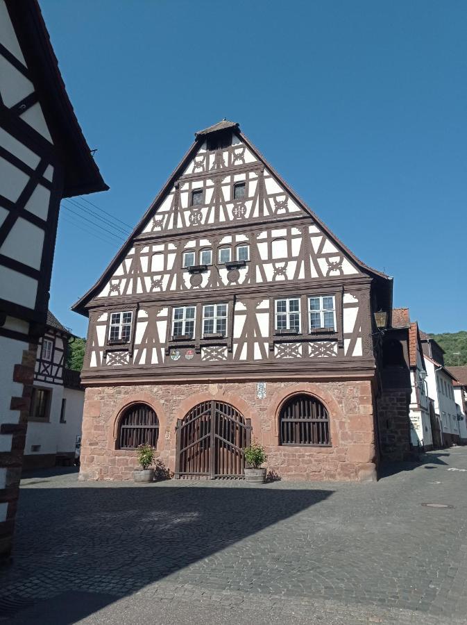 Gaestehaus Hoffmann Dörrenbach Exteriör bild